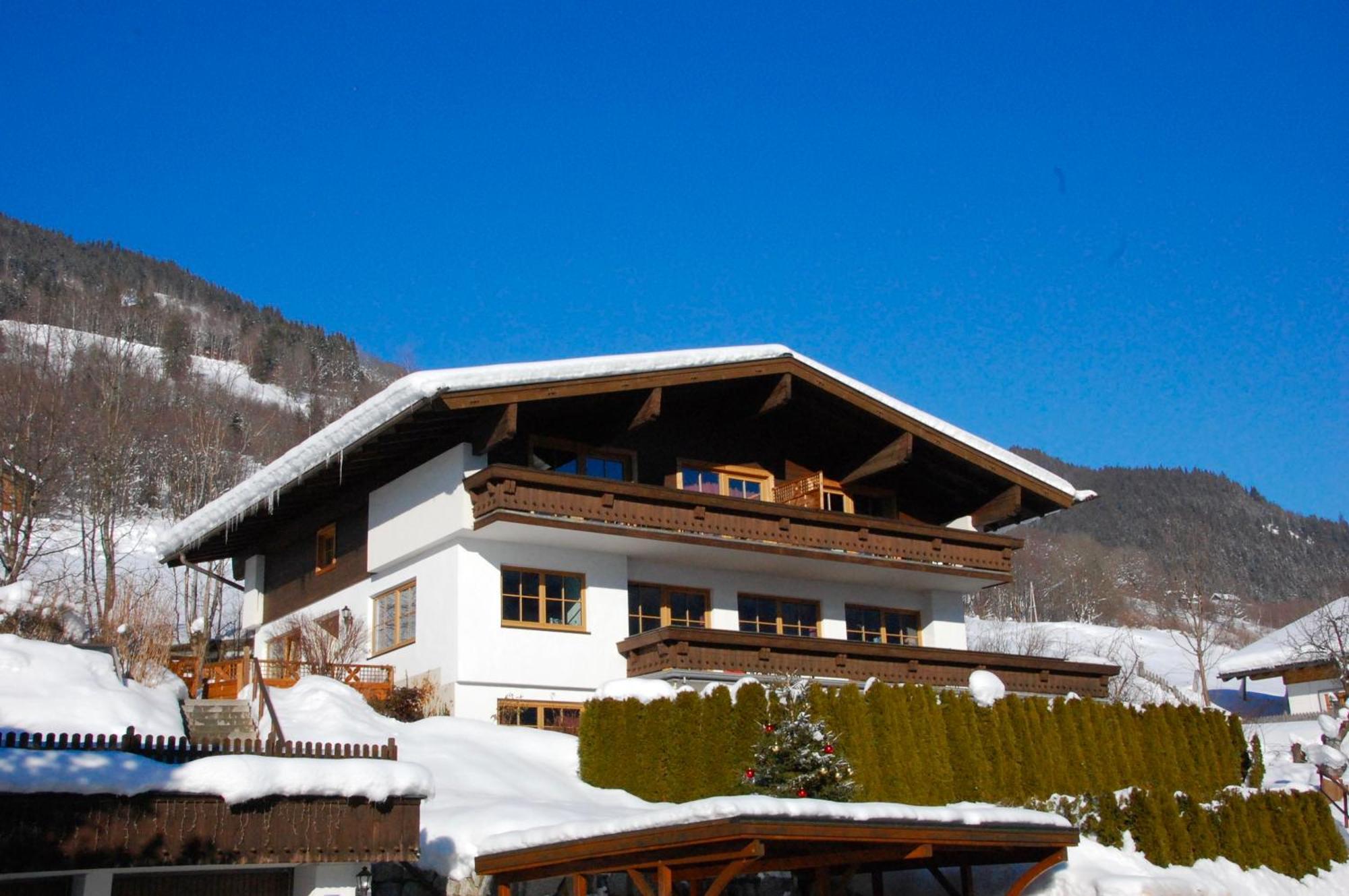 Appartamento Landhaus Bergner Alm Fusch an der Glocknerstraße Esterno foto